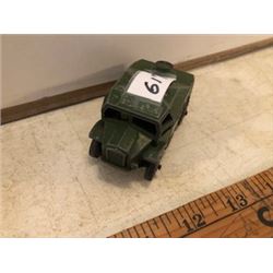 Dinky 688 Field Artillery Tractor