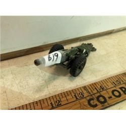 Dinky 693 Howitzer