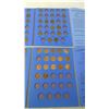 Image 5 : Lot of 97 different U.S. Lincoln Head cents 1909 – 1970S. G-4 to BU Red. Housed in 2 blue Whitman fo