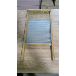 GLASS WASH BOARD