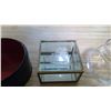 Image 4 : WOODEN CONTAINER, SMALL GLASS DISPLAY, SMALL GLASS JAR