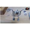 Image 1 : CUTLERY FIGURINE