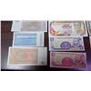 Image 2 : 10 VARIOUS FOREIGN BILLS