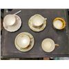 Image 2 : 5 TEACUPS & 3 SAUCERS