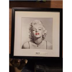 Marilyn Monroe Picture & Frame