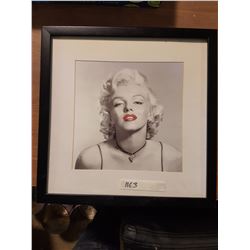 Marilyn Monroe Picture & Frame