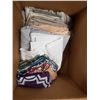 Image 3 : Box Lot Linens & Blankets