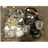 Image 1 : LOT OF MISC. CORD / CABLE / CONNECTOR