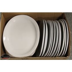 LOT OF APPROX. 20 OVAL SERVING PLATES