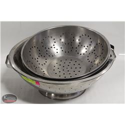 LOT OF 4 ASSORTED SIZE STAINLESS STEEL COLANDERS