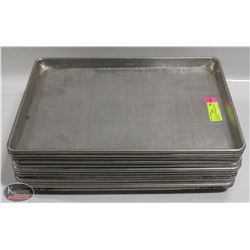 LOT OF 13 ALUMINUM HALF SIZE BUN PANS