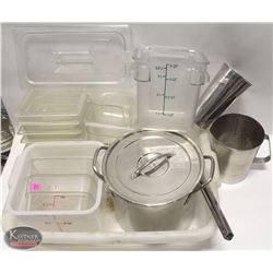 BUS BIN W/ S/S STOCK POT, POLYCARB INGREDIENT BINS