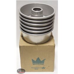6 NEW BAKE KING ANGEL FOOD CAKEPANS 46530