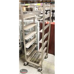 6-TIER BAKER'S RACK ON CASTORS FOR BUS BINS