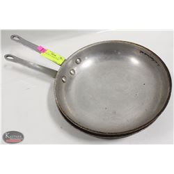 LOT OF TWO 10" FRYING PANS