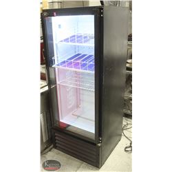 QBD UPRIGHT GLASS-DOOR DISPLAY COOLER W/ SHELVES