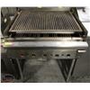 Image 1 : QUEST COMMERCIAL NATURAL GAS CHARBROILER W/ STAND