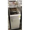 Image 1 : PITCO DEEPFRYER 40D
