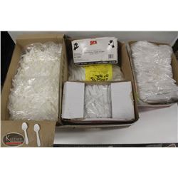 LOT OF ASSORTED PLASTICWARE, KNIVES, FORKS, SPOONS