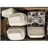 Image 1 : BOX OF ASSORTED DISPOSIBLE FOOD CONTAINERS