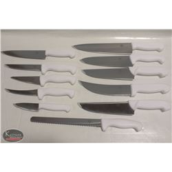 NEW & COMPLETE KITCHEN KNIFE SET