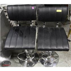 LOT OF 2 BLACK HYDRAULIC LIFT LEATHERETTE CHAIRS