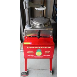KALDI'S STANDING PINEAPPLE CUTTER