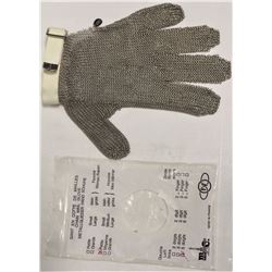 NEW SIZE: SMALL STAINLESS STEEL CHAINMAIL GLOVE