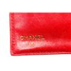 Image 6 : Chanel Red Patent Leather Compact Tab Wallet
