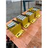 Image 2 : (4) FANUC A03B-0819-C002 WITH MODULES (SEE PICS)