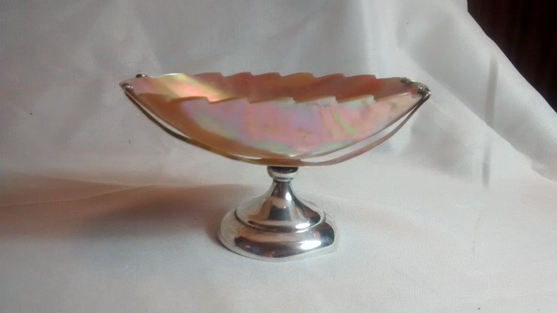 Antique English Birmingham Silver And Mother Of Pearl Shell Tazza Dish Maker J C Plimpton Co Antique English Birmingham Silver And Mother Of Pearl Shell Tazza Dish Maker J C Plimpton Co