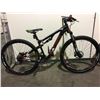 Image 1 : BLACK / RED TREK 10-SPEED FULL SUSPENSION MOUNTAIN BIKE W/ FULL DISC BRAKES