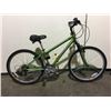 Image 1 : GREEN NORCO PLATEAU 21-SPEED FRONT SUSPENSION HYBRID CRUISER BIKE