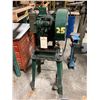Image 2 : 3-5 Ton Press