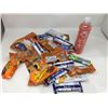 Image 1 : Lot of Assorted Snacks