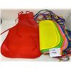 Image 1 : Lot of 23 Aprons
