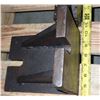 Image 2 : Small Angle Plate & V Block