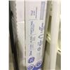 Image 2 : Case of GE 48" 4100k Cool White Bulbs