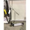 Image 1 : Mongoose Scooter