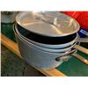 Image 2 : Lot of 3 large aluminuum saucepans
