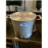 Image 1 : Commercial Aluminum stock pot with lid