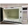 Image 2 : Panasonic Microwave