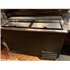 Image 1 : True Model T-50-GC top reach mug chiller