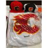 Image 1 : Calgary Flames Jersey and 2 hats