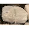 Image 2 : LINENS: Lot of 6 Queen fitted sheets