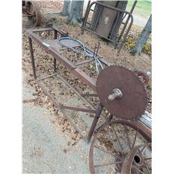 Saw Mandrel on Stand 16" Blade