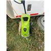 Image 1 : Pressure Washer