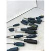 Image 2 : BAG OF SCREW DRIVERS