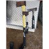 Image 1 : 2 Hatchets & Axe