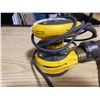Image 2 : DeWalt Orbital Sander